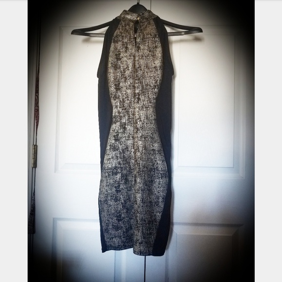 Fashion Dress - Picture 3 of 6